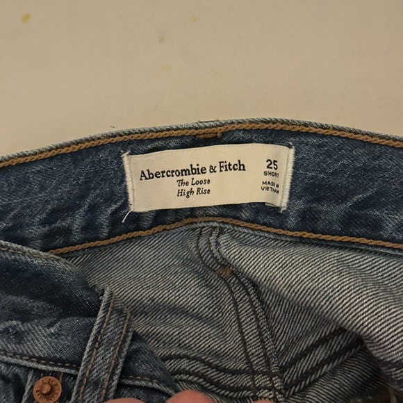 Abercrombie Jeans - Picture 3 of 3